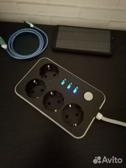 Сетевой фильтр с 3 usb. Отдам остатки