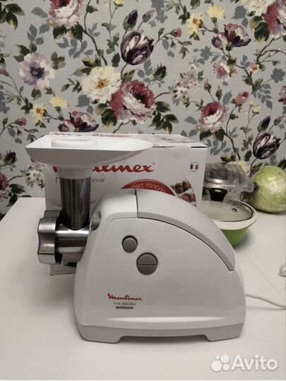 Мясорубка Moulinex HV8 ME6201, белый/светло-серый