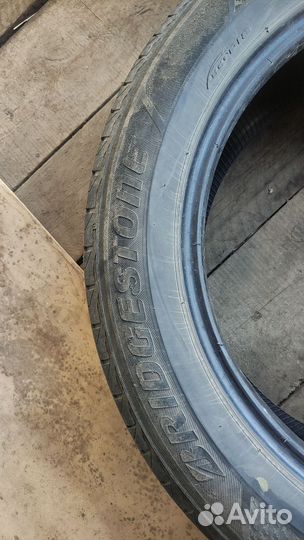 Bridgestone Regno GR-XI 215/55 R17