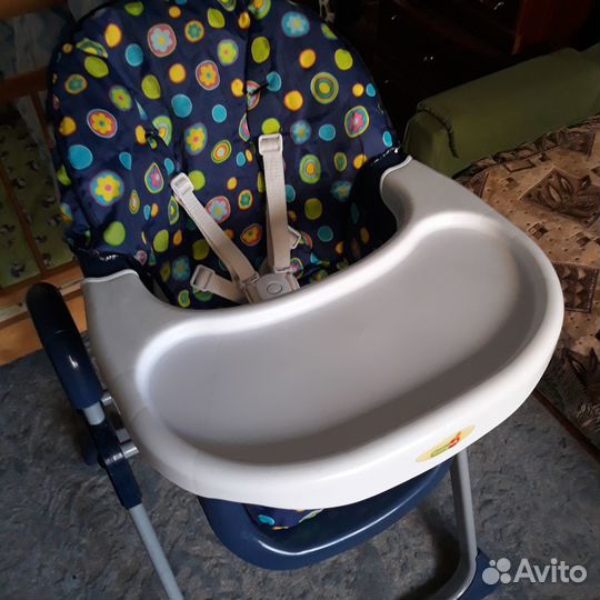 Столик для кормления ребенка