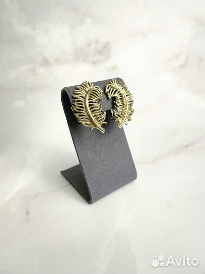 Винтажные клипсы Cora, США. К8.А