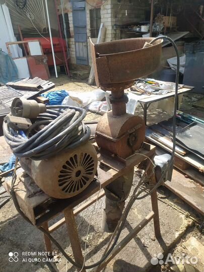 Крупорушка зернодробилка