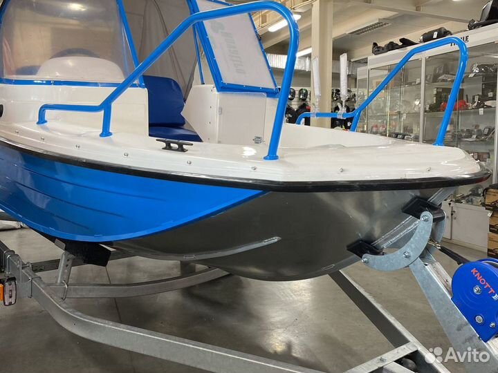 Лодка Wyatboat - 430 DC