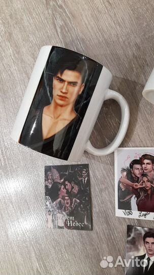 Магниты,кружки, с героями 