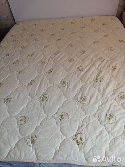 Одеяло стеганое 2 х спальное Бамбук/поплин