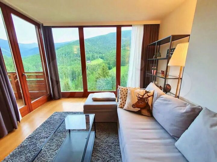 3-к. квартира, 110 м², 3/5 эт.