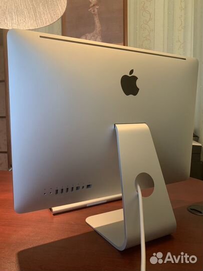 iMac 21.5, 2011