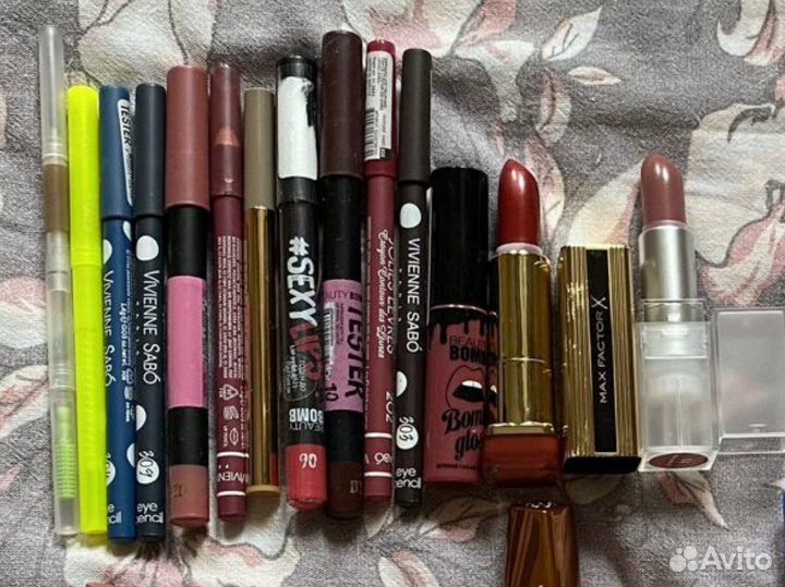 Набор косметики пакетом