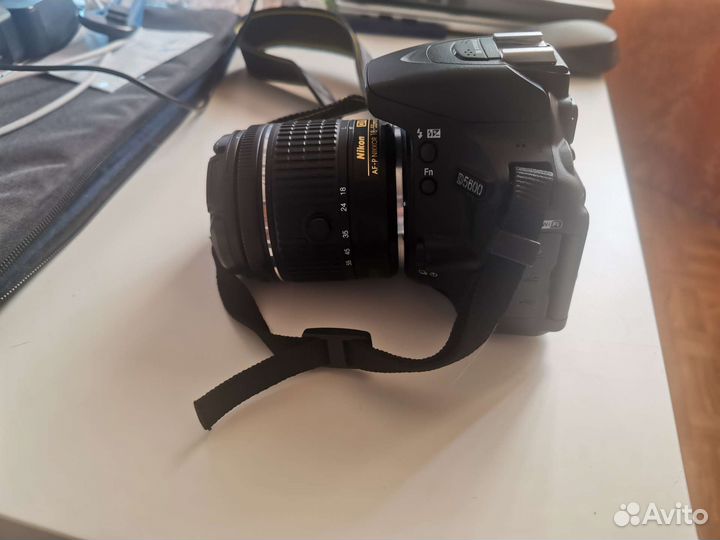 Зеркальный фотоаппарат nikon d5600