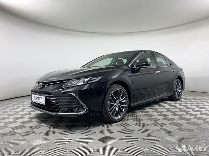 Toyota Camry 2.5 AT, 2023