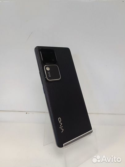 vivo V30, 12/512 ГБ