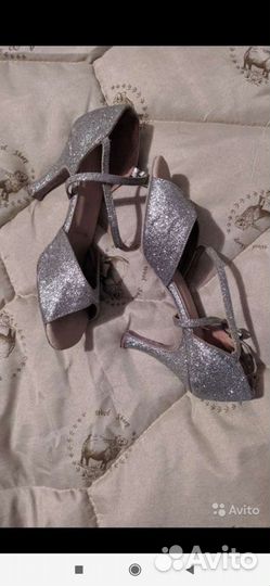 Туфли для бальных танцев