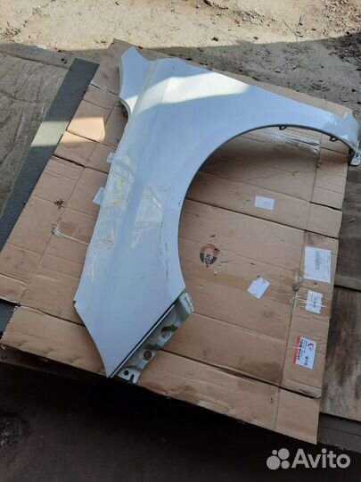 Крыло переднее левое на LADA vesta