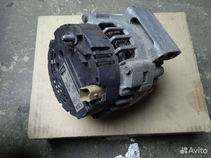 Генератор на Рено