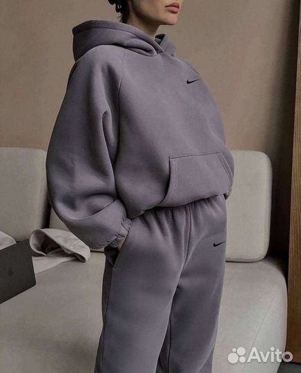 Тёплый мягкий спортивный костюм