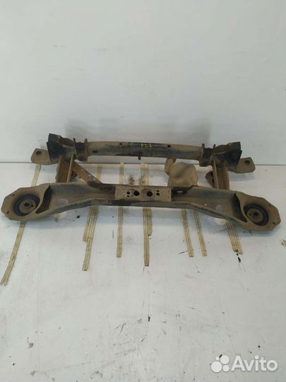 Ford Focus 2 подрамник балка задняя