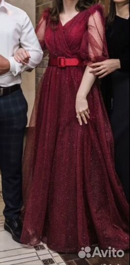 Вечернее платье