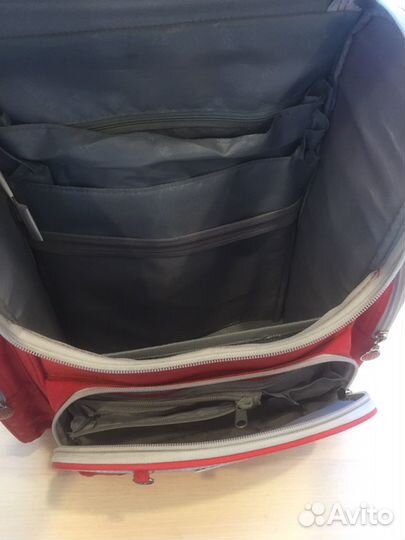 Школьный портфель