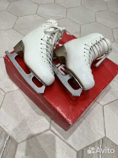 Коньки фигурные Edea overture 210