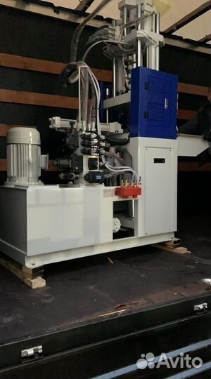 Вертикальный термопластавтомат ARK-plast TA-300S