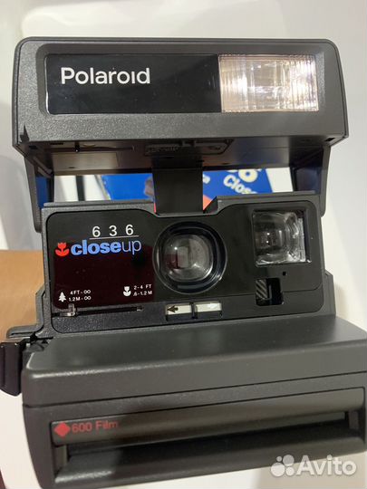 Касетный фотоаппарат Polaroid 636 closeup