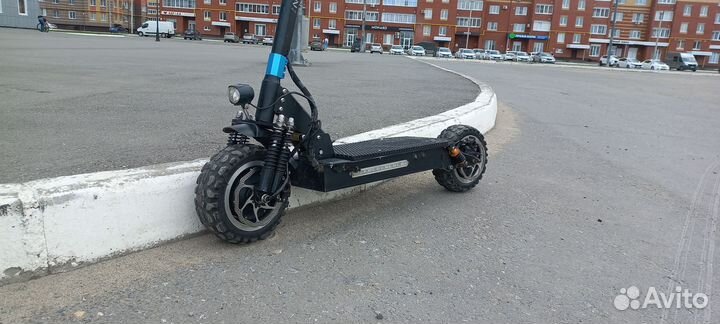 Электросамокат 5400 wat. halten RS-03