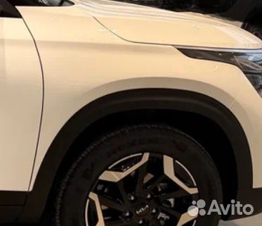 Правое переднее крыло Kia Seltos