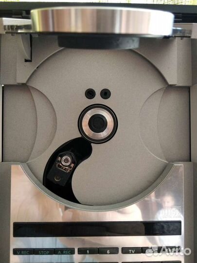 Bang & Olufsen. Муз. центр