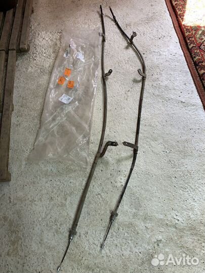 Трос ручника Хюндай солярис