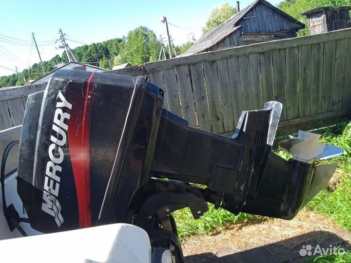 Продается лодка нептун 3М с мотором Mercury 60