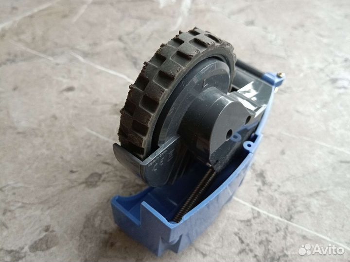 Irobot roomba модуль левого колеса