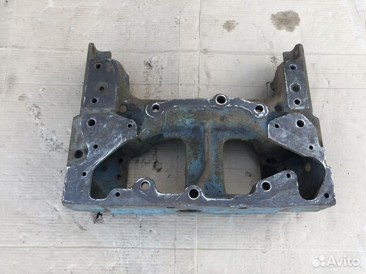 Брус передний Т-40