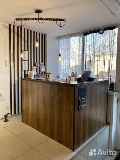 Стойка ресепшн бу