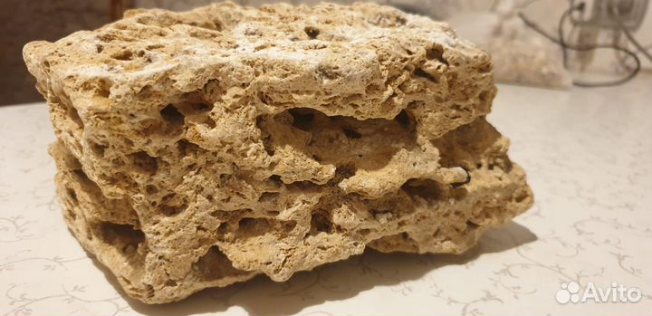 Камень, грот, декор для аквариума