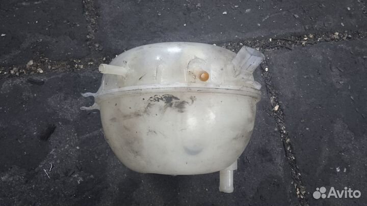 Бачок расширительный Volkswagen Transporter 2,5