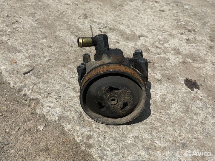 Насос гур ford fiesta мк4