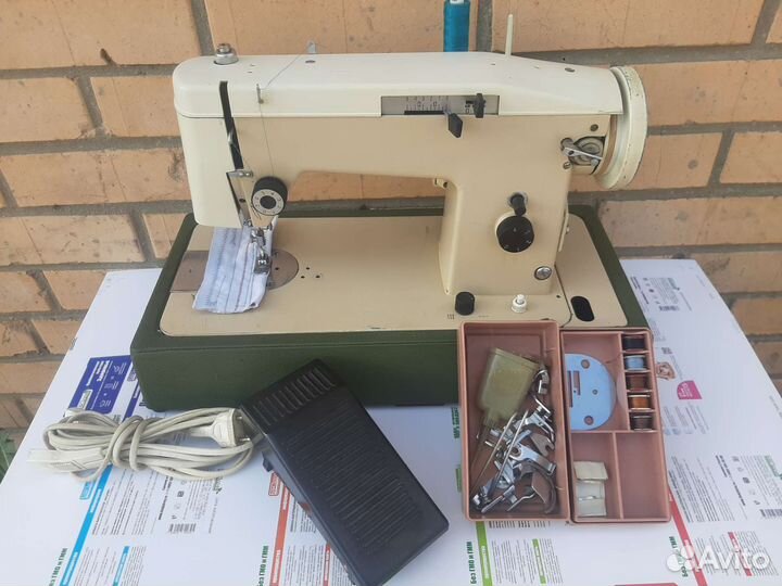 Швейная машинка radom 466 кожи шёьт