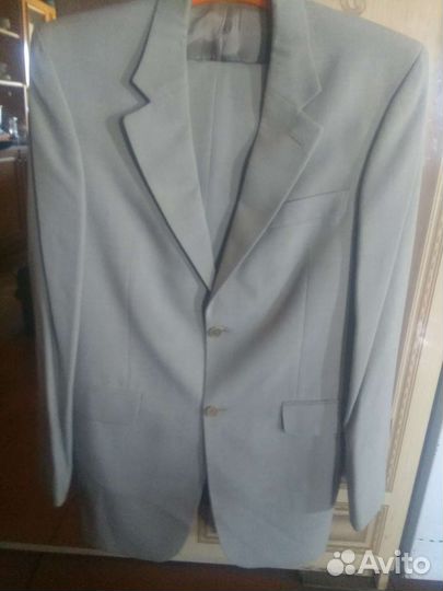 Брючный костюм