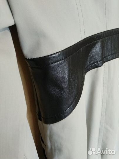 Плащ женский