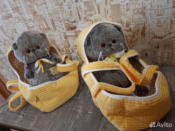 Переноска для Басика и Кошечки Лили,Басик в люльке