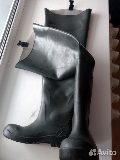 Болотные сапоги