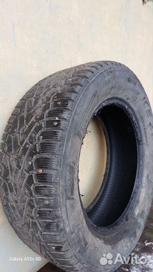 Pirelli Ice Zero SUV 255/60 R18