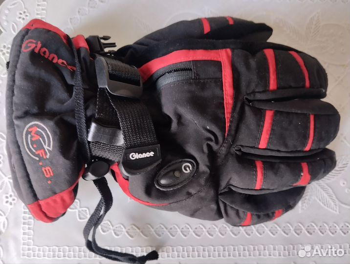 Горнолыжные перчатки Glance