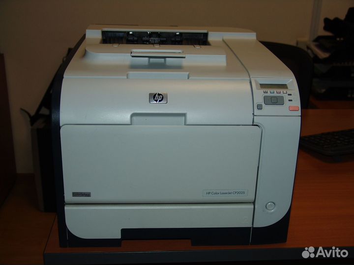 Принтер лазерный цветной hp color laserjet cp2025