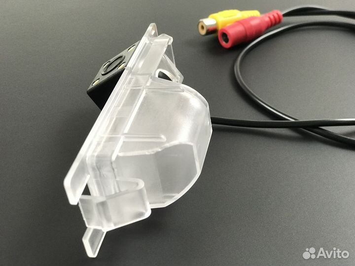 Камера заднего вида для Opel Zafira B