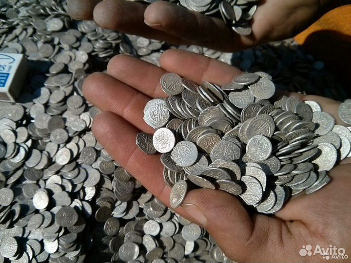 Клады и кладовые монеты из меди и серебра