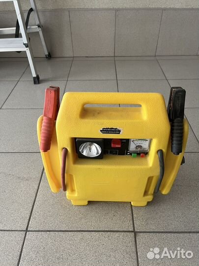 Пускозарядное устройство для автомобиля