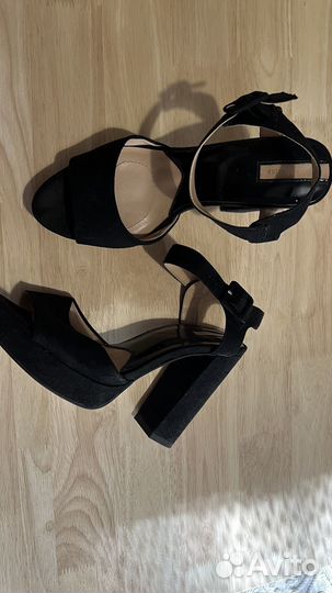 Обувь Stradivarius 40