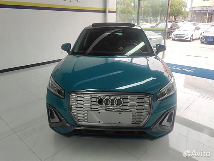 Audi Q2L e-tron 136 л.с. AT, 2022, 26 000 км