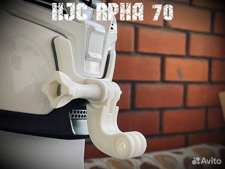 Крепление камеры GoPro на Мотошлем HJC rpha 70